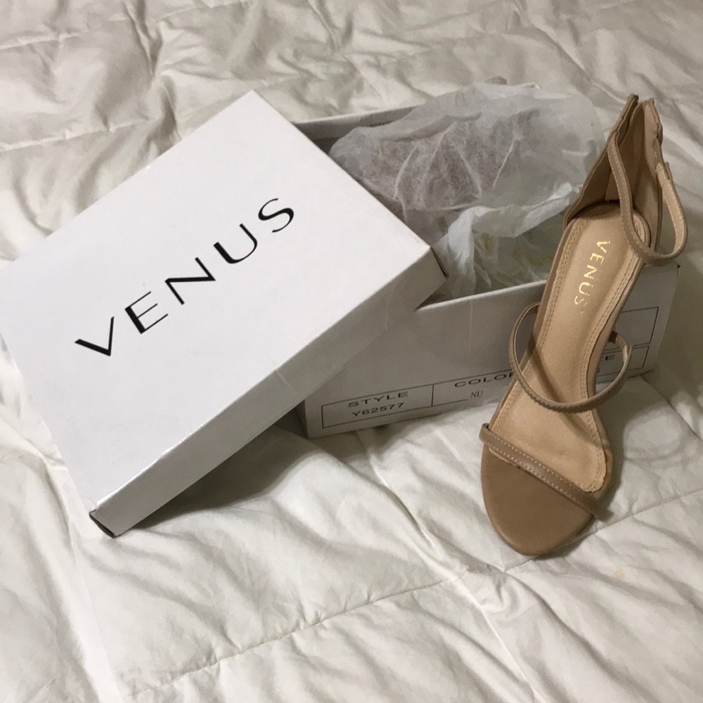 4in High Heel Shoes/Sandals